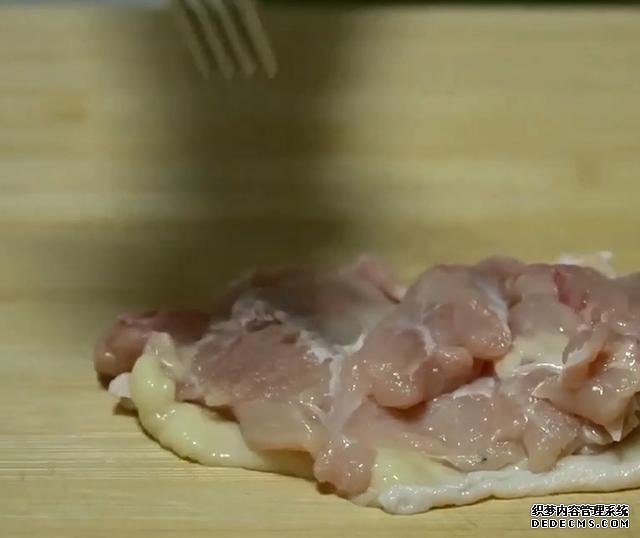 雞腿的新吃法，不蒸不煮不烤，不用一滴油，外香內(nèi)酥太好吃了