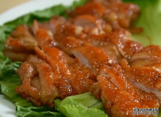 雞腿的新吃法，不蒸不煮不烤，不用一滴油，外香內(nèi)酥太好吃了