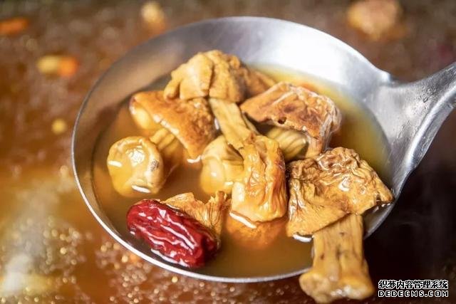 試吃了25款火鍋底料，認(rèn)準(zhǔn)它們買(mǎi)就對(duì)了
