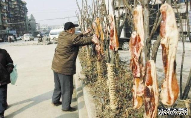腌制臘肉除了放鹽，還要多加“2種調(diào)料”，這樣做出的臘肉更入味
