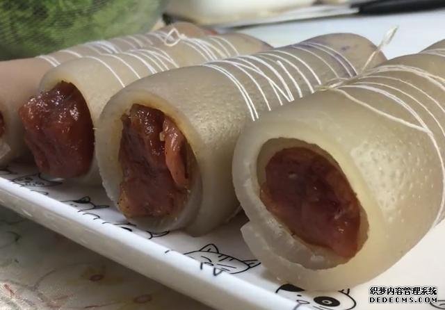 豬皮別再做豬皮凍了，教你新吃法，1瓶啤酒搞定，好吃好看又好做
