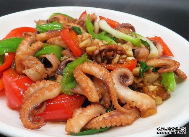 這種海鮮價格不貴，簡單炒一炒即可，味美多滋口感特棒