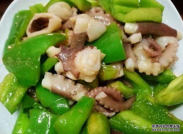 這種海鮮價格不貴，簡單炒一炒即可，味美多滋口感特棒