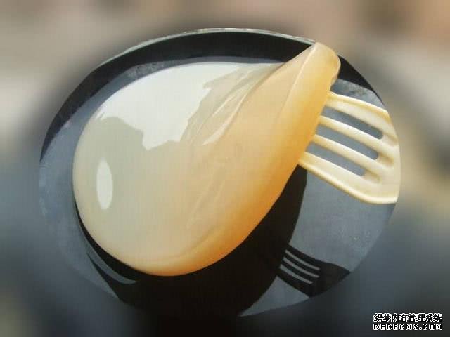 這種北方稀奇物美食，看著像一塊“肥肉”，上年紀(jì)的人才看懂