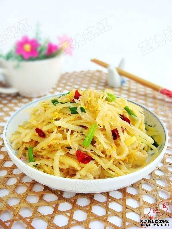 酸菜的做法大全，16種酸菜的做法，酸爽好吃。