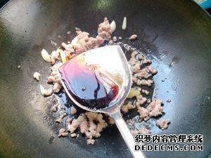 雜蔬肉末炒粉絲最好吃的做法，脆爽Q彈不粘鍋，色香味俱全