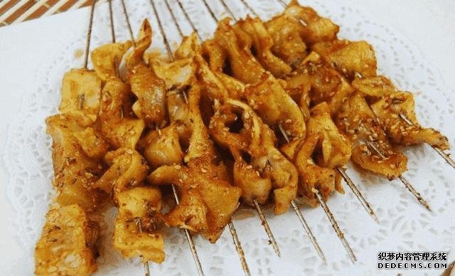 來東北不吃這7種燒烤，服務(wù)員都看不上你，東北人：懂行的這樣吃