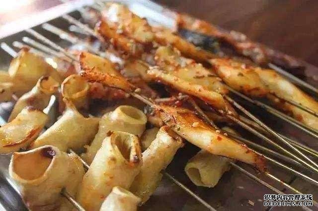 來東北不吃這7種燒烤，服務(wù)員都看不上你，東北人：懂行的這樣吃