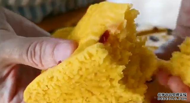 大米換種新吃法，打入兩個(gè)雞蛋，不煮飯不熬粥，出鍋孩子超愛(ài)吃