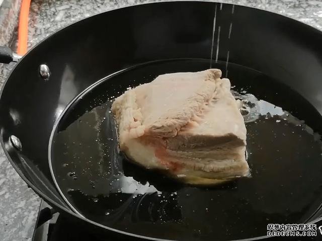 五花肉別只會紅燒了，教你一個新做法，軟爛入味特解饞，太好吃了