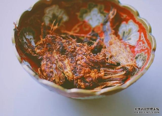 學(xué)生黨“敢看不敢買”的四種零食，心中愛到不行，奈何要價太高