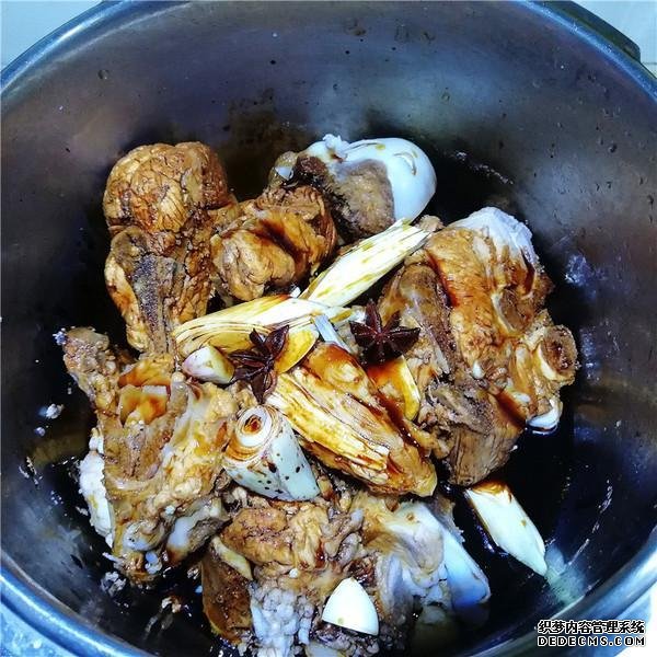 老公隔三差五就饞這菜，1斤才12元，比紅燒肉香多了，1周吃1次