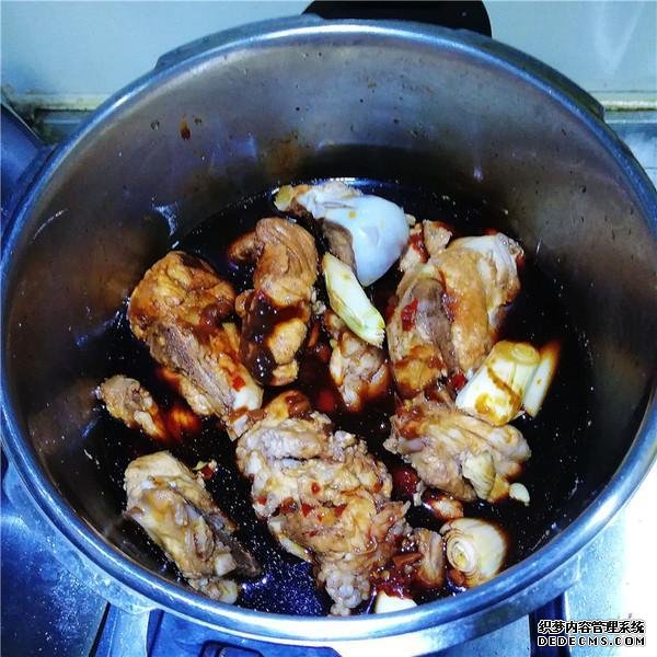 老公隔三差五就饞這菜，1斤才12元，比紅燒肉香多了，1周吃1次