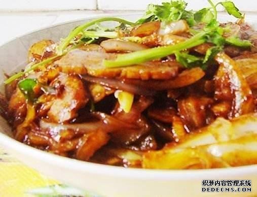 分享幾道菜肴，下酒下飯，超級(jí)美味，家中待客必備，喜歡收下