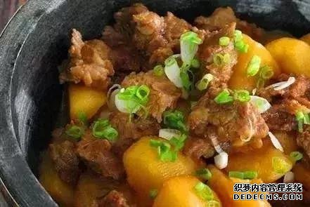 舌尖上的誘惑：燒椒拌牛肉、掛漿茄子、香芋丸，好味道在家做