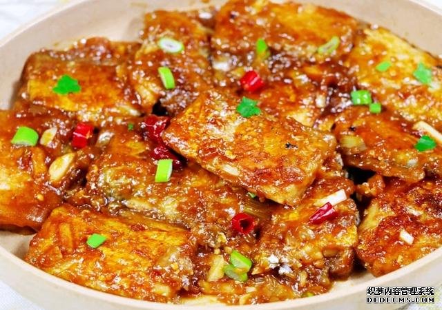 心情不好試試幾道家常下酒菜，做法簡單，鮮香入味，喝兩杯解解悶