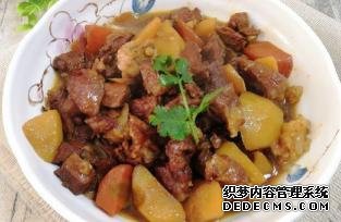 美食菜譜分享：五花肉炒荷蘭豆，紅燒牛肉，板栗燒肉，南瓜椰汁煲