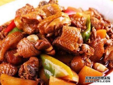 椒鹽九肚魚，虎皮青椒，秘制湘鍋雞這幾道家常菜的做法