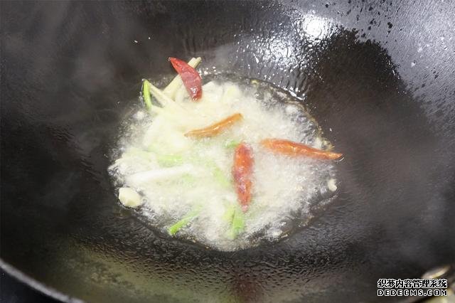 春天，最好吃的海鮮就是它，25元一斤，廉價(jià)又美味，孩子都吃嗨了