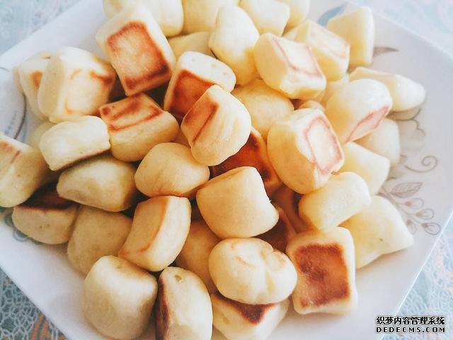 奶香山藥小饅頭，健脾養(yǎng)胃不上火