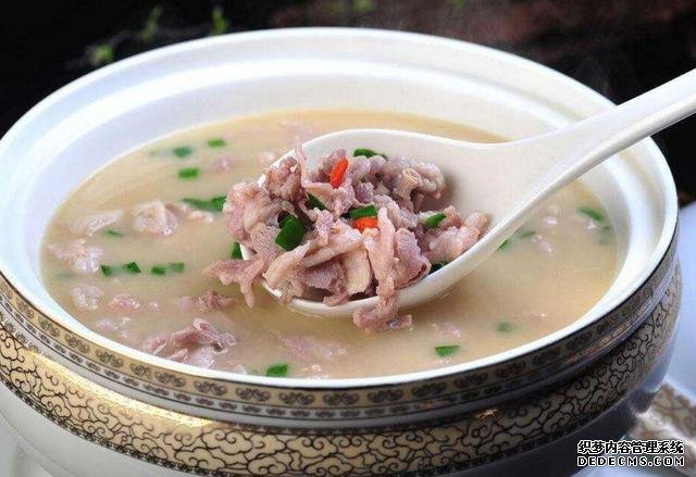 全國(guó)聞名的三種羊肉湯，每一種都鮮美無(wú)比，大家最?lèi)?ài)哪一種