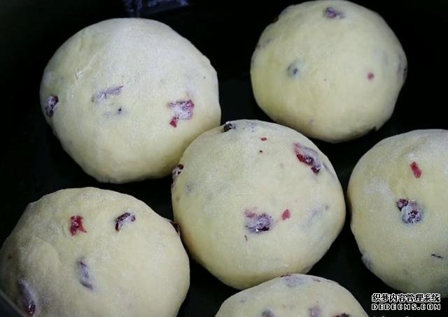 1個(gè)蘋果，3個(gè)雞蛋，教你一個(gè)想不到的做法，連吃10天都不會膩