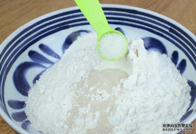 1個(gè)蘋果，3個(gè)雞蛋，教你一個(gè)想不到的做法，連吃10天都不會膩