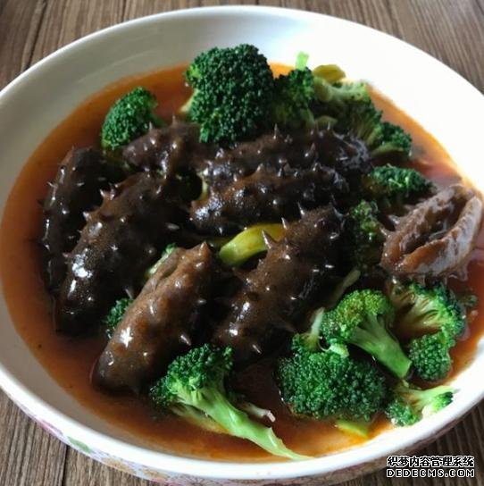 海參還能這樣吃：詳細(xì)泡發(fā)方法和做法步驟，滋補(bǔ)養(yǎng)顏，強(qiáng)身抗衰老