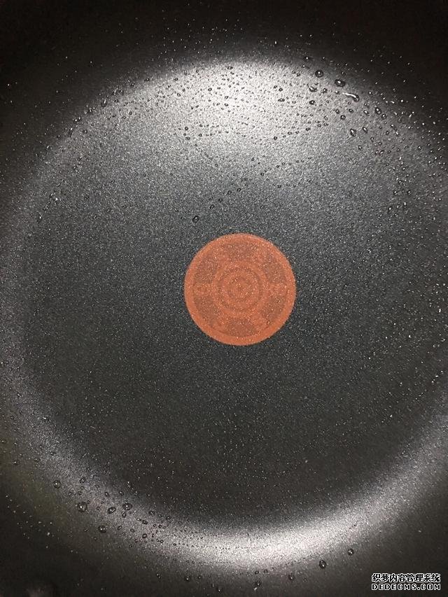 清爽的芒果千層蛋糕，吃了還想吃，再也不用買，一個平底鍋搞定。