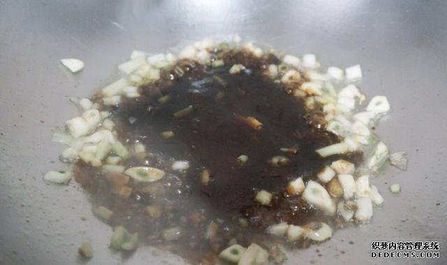 最正宗的蠔油生菜，快手簡單還減肥，2塊錢就能做一盤
