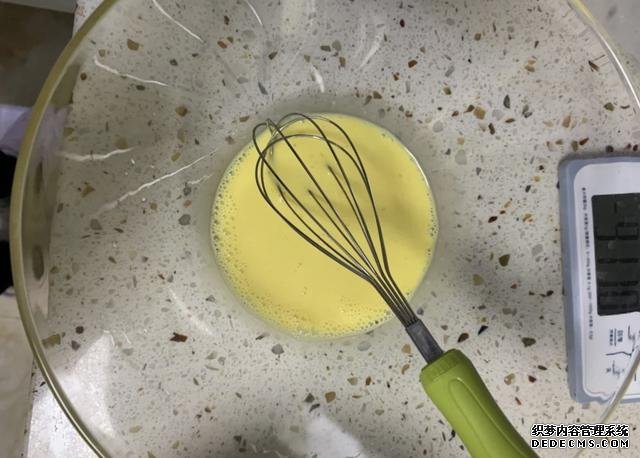 雞蛋這么美味的做法，估計沒有人嘗試過，在國外可是很流行