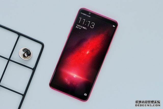 聯(lián)合天貓平臺(tái)發(fā)售，OPPO R11s成雙十一換機(jī)新選擇
