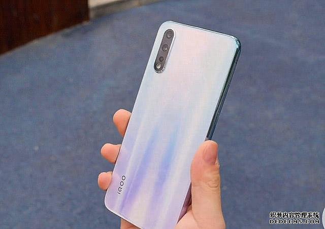 跌至2098，256G+USF3.0，vivo或正中市場(chǎng)痛點(diǎn)