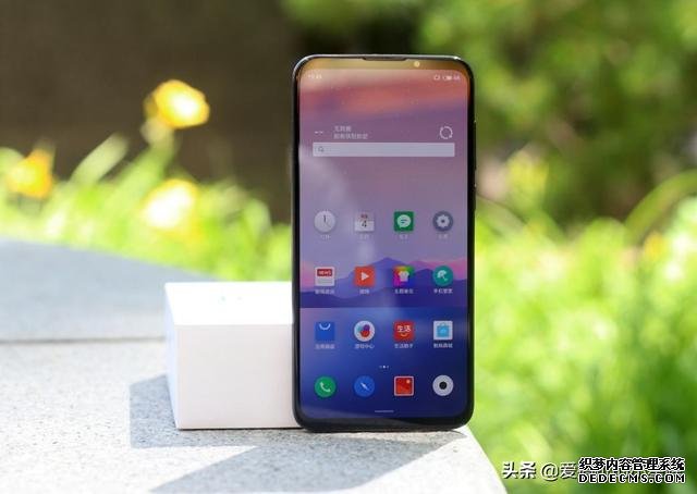 友商發(fā)力，驍龍芯片+128GB+屏幕指紋僅1499，驍龍芯片+4800萬三攝
