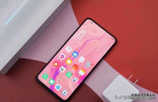 友商發(fā)力，驍龍芯片+128GB+屏幕指紋僅1499，驍龍芯片+4800萬三攝