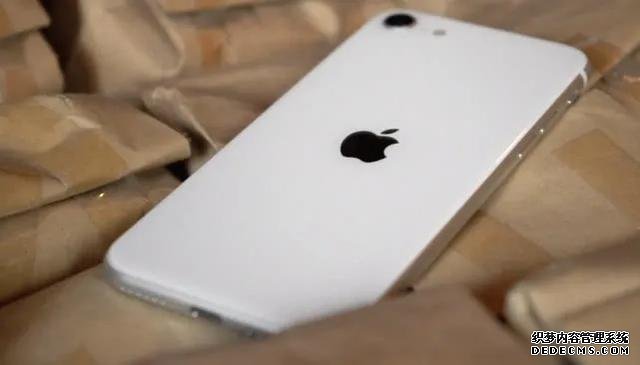 新款iPhone SE和iPhone XR怎么選？