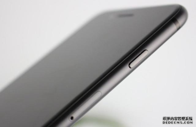從4999降至3799，最便宜的大屏iPhone，128GB+iOS13