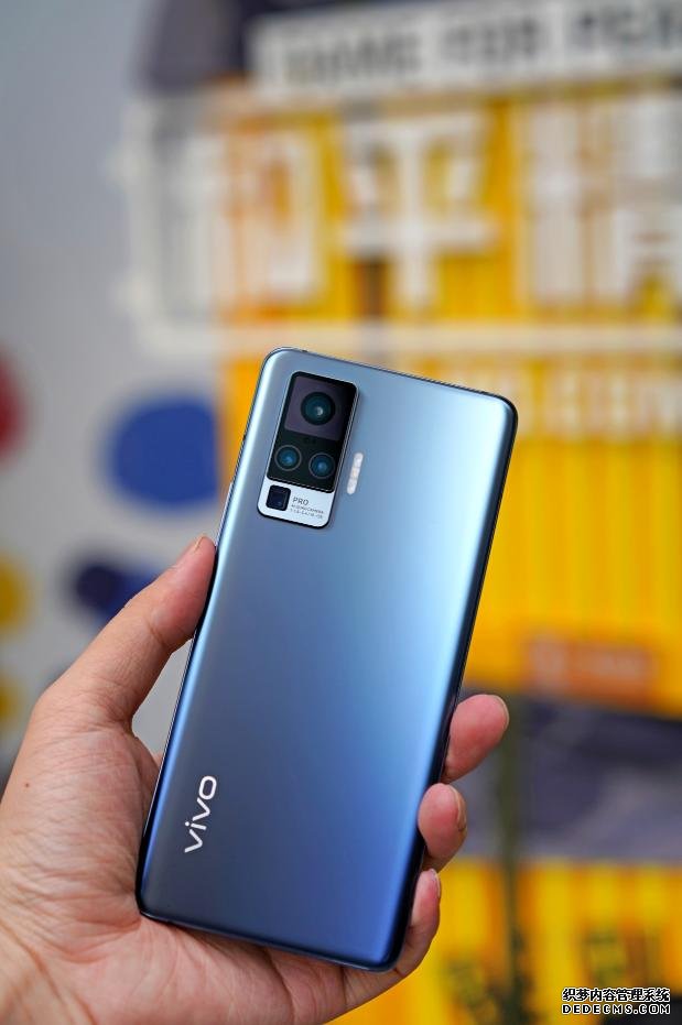 vivo X50 Pro來勢洶洶，華為P40 Pro“影像霸主”地位或?qū)⒉槐＃? img_height=