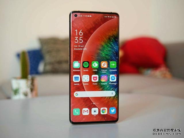 一個(gè)好消息，劉作虎緊急回歸OPPO，一個(gè)壞消息，一加手機(jī)依然小眾