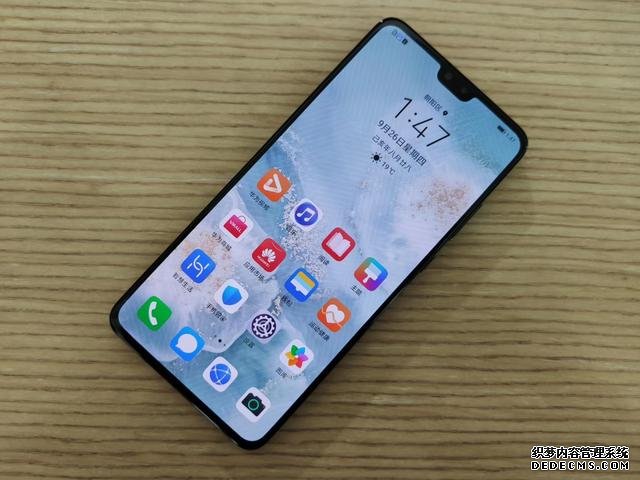從4299降至2999，華為8+128GB Mate旗艦跌入三千檔，你還會(huì)考慮嗎