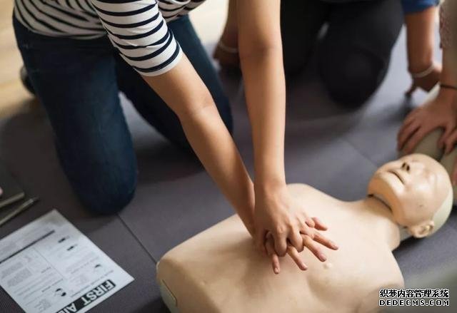 國人健康50條，收藏起來對照做，強身健體