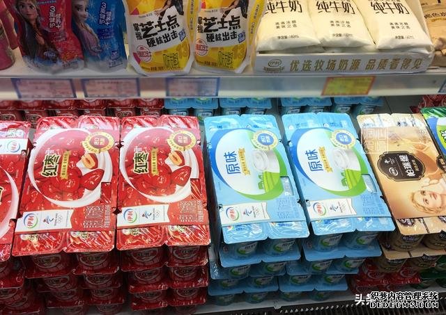全脂、低脂、脫脂牛奶，應(yīng)該怎么選？4個知識點，教你正確喝牛奶