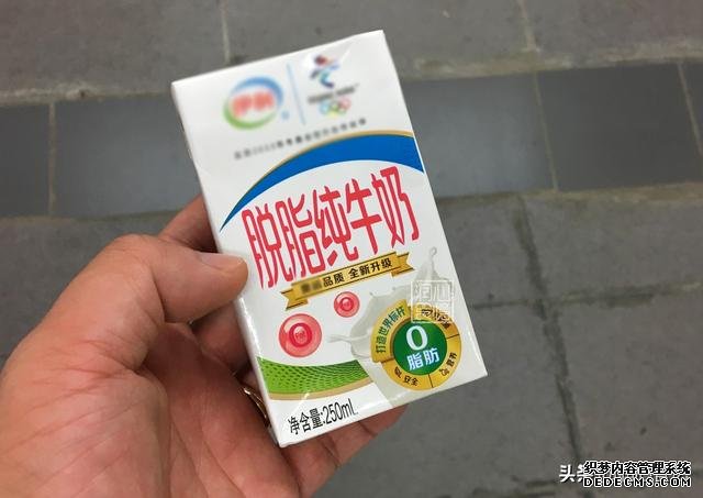 全脂、低脂、脫脂牛奶，應(yīng)該怎么選？4個知識點，教你正確喝牛奶