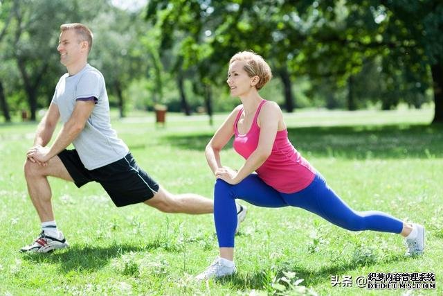 運動是如何改善情緒的？堅持健身真的可以讓你精神更健康，更快樂
