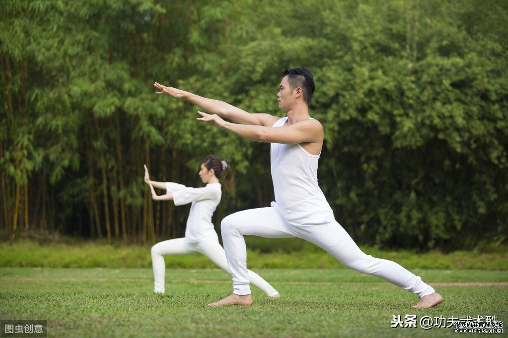 簡(jiǎn)單易學(xué)的太極養(yǎng)生功法：健身養(yǎng)生功效獨(dú)特，通俗易懂，簡(jiǎn)單易學(xué)